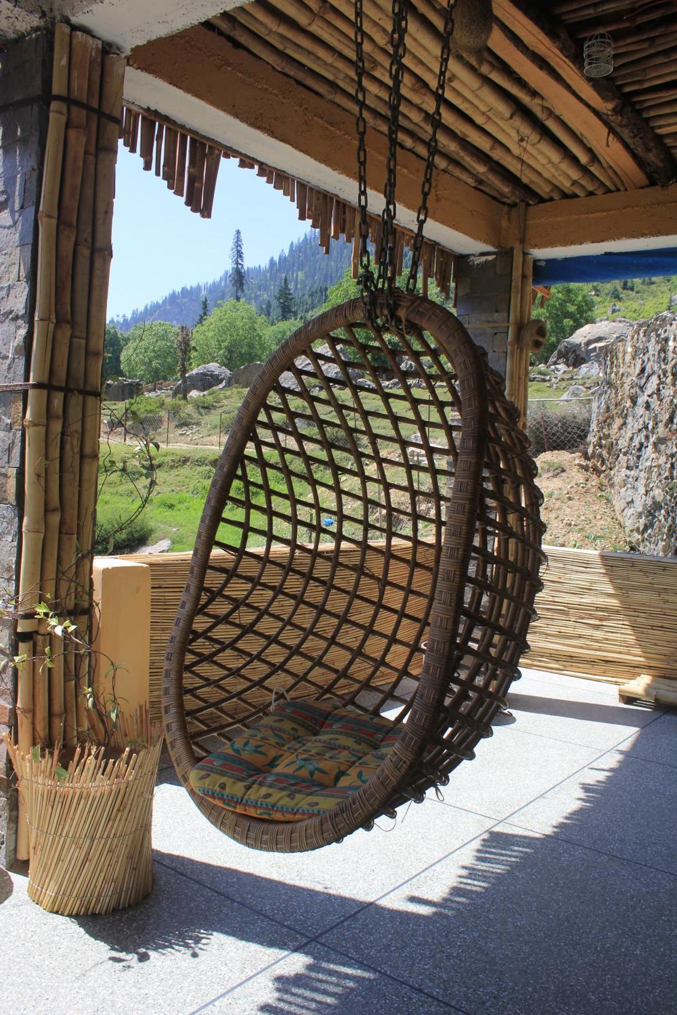 Khana Badosh Resort Kalam Exterior photo